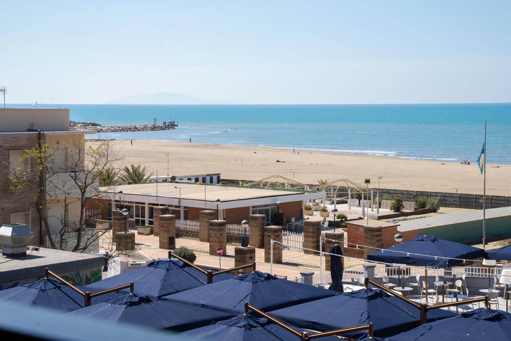 Residence La Rosa Di Nettuno Marina di Grosseto Ngoại thất bức ảnh