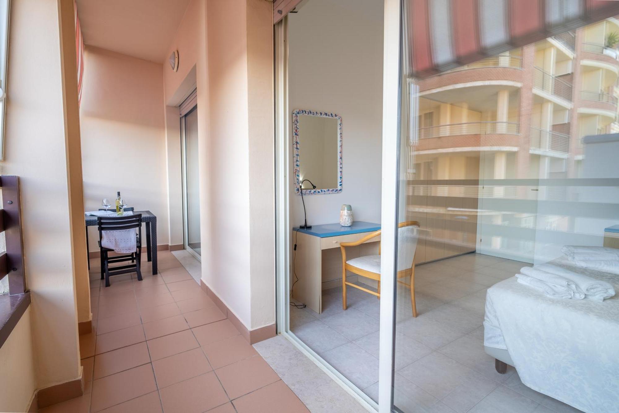 Residence La Rosa Di Nettuno Marina di Grosseto Ngoại thất bức ảnh